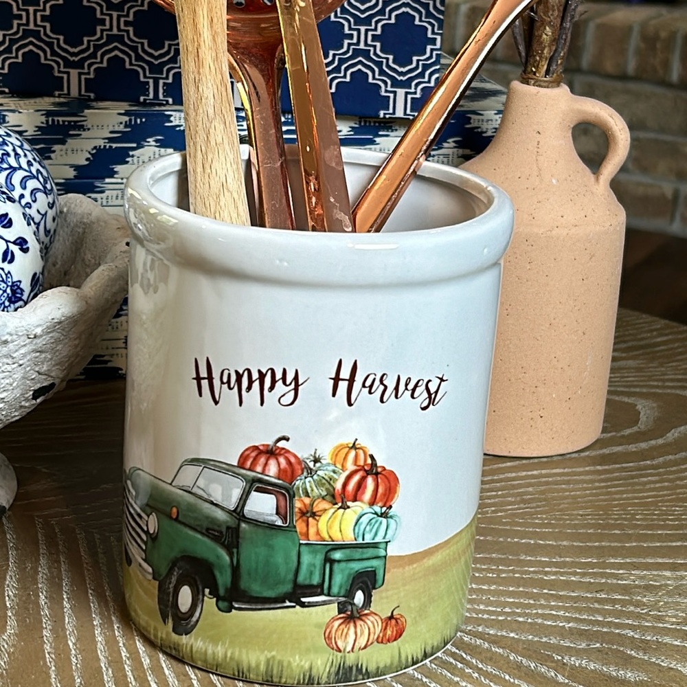 NEW! Fall Harvest Farmhouse Vintage Truck Pumpkin Ceramic Crock Utensil Holder - Picture 7 of 7